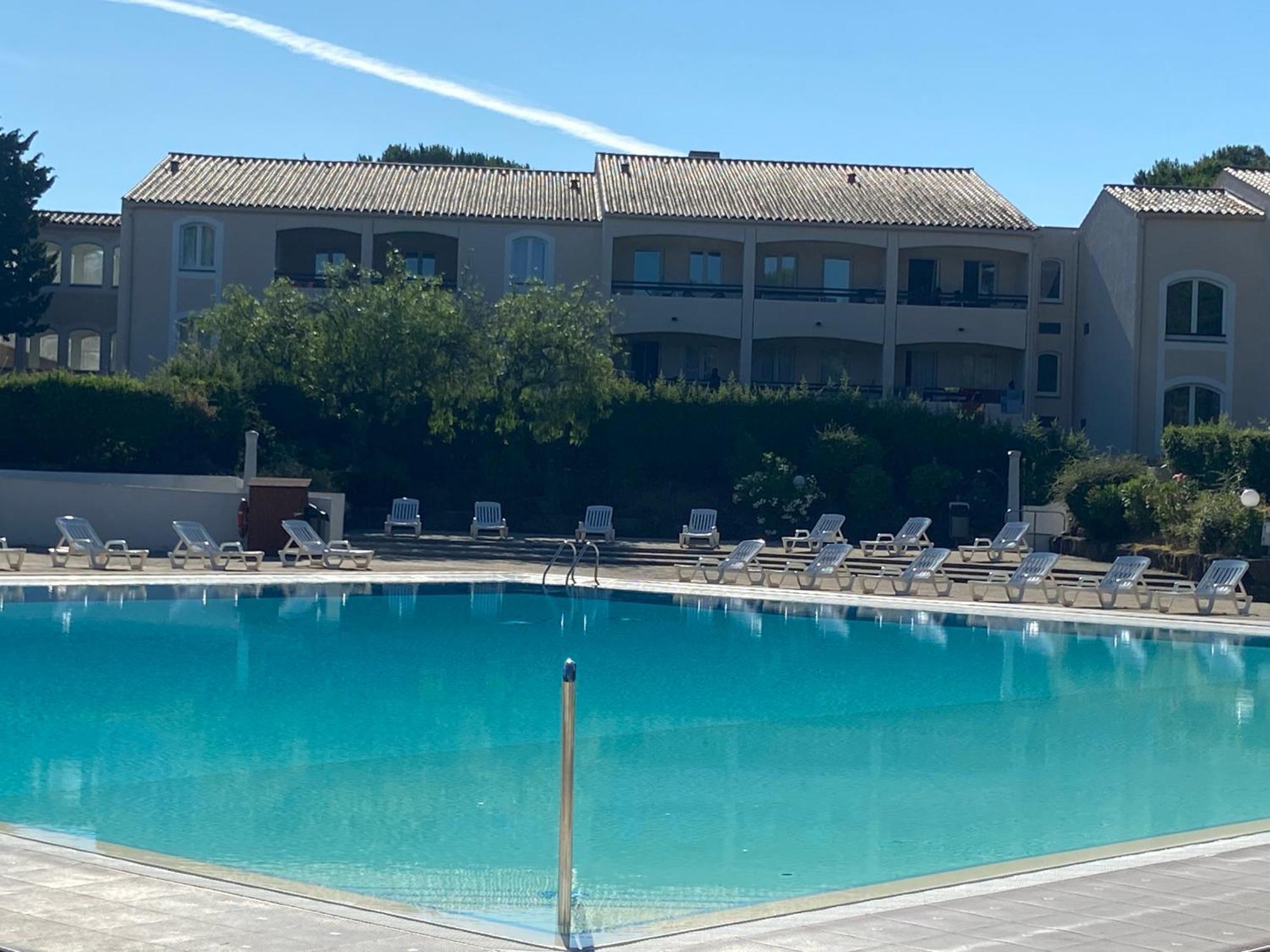 Domaine Valescure Appartement 1 Ou 2 Pieces Vue Jardin Ou Piscine Saint-Raphaël エクステリア 写真