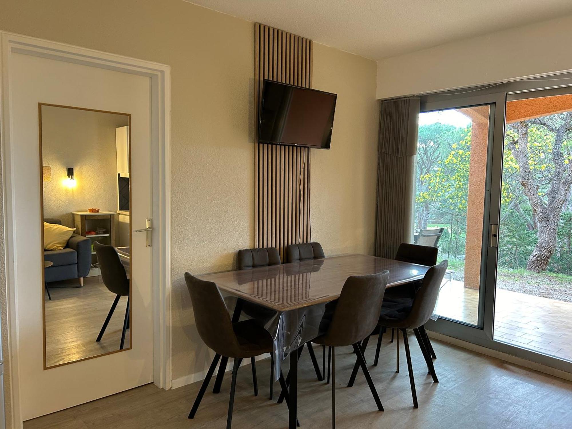 Domaine Valescure Appartement 1 Ou 2 Pieces Vue Jardin Ou Piscine Saint-Raphaël エクステリア 写真