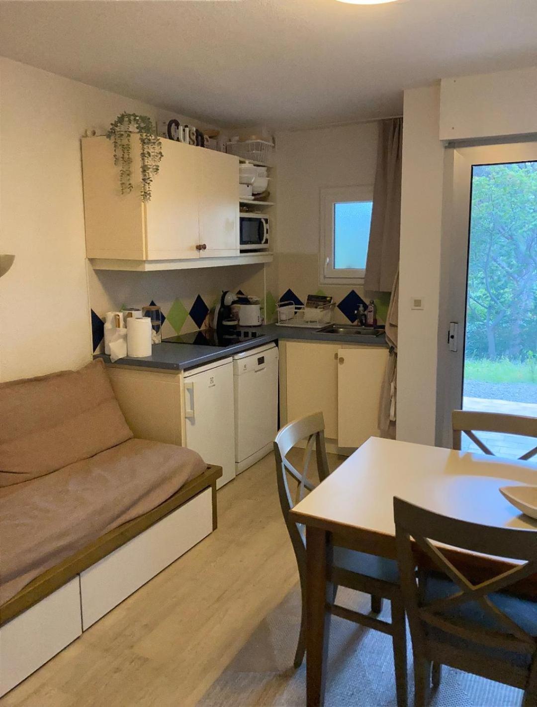 Domaine Valescure Appartement 1 Ou 2 Pieces Vue Jardin Ou Piscine Saint-Raphaël エクステリア 写真