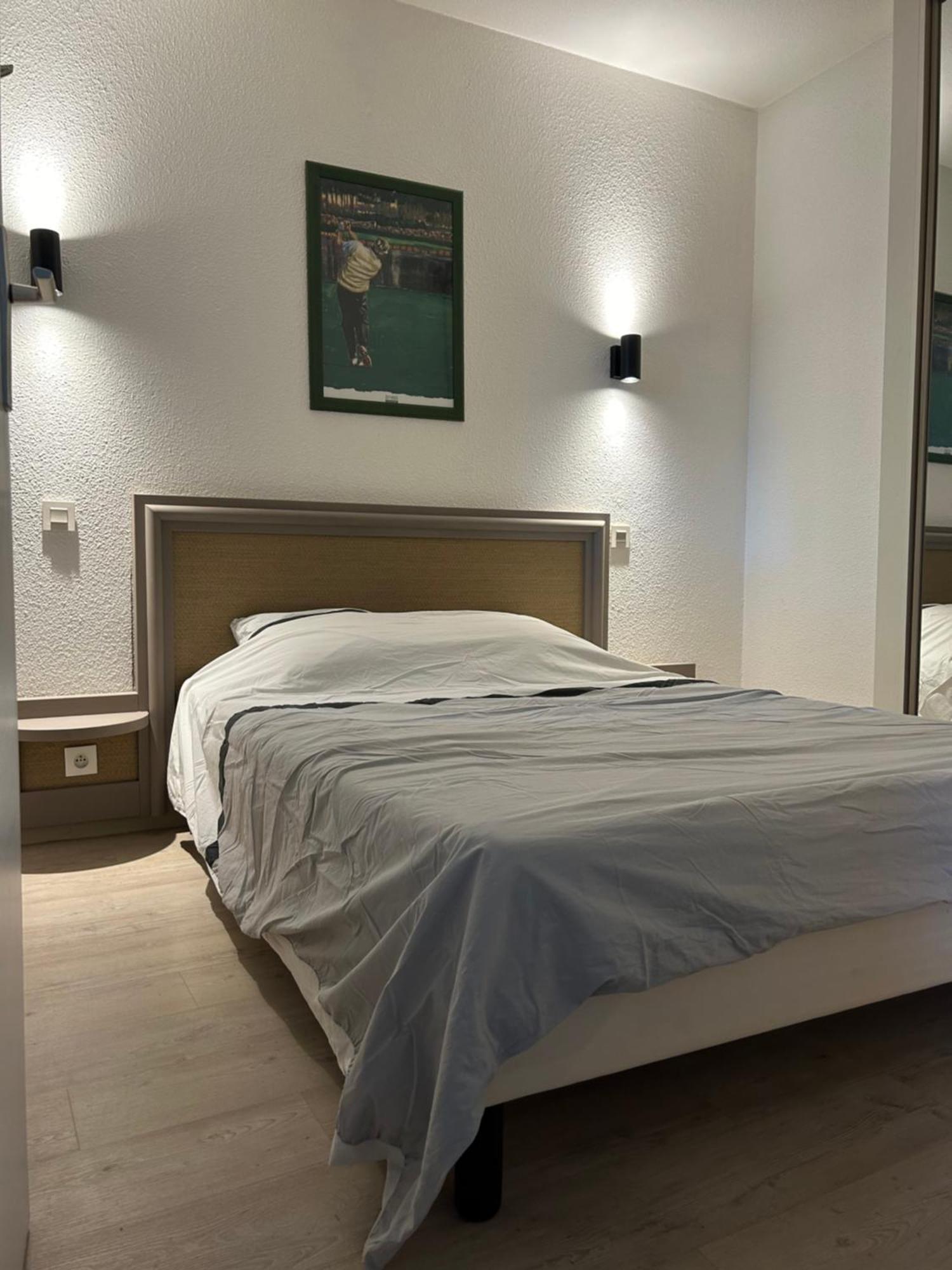 Domaine Valescure Appartement 1 Ou 2 Pieces Vue Jardin Ou Piscine Saint-Raphaël エクステリア 写真