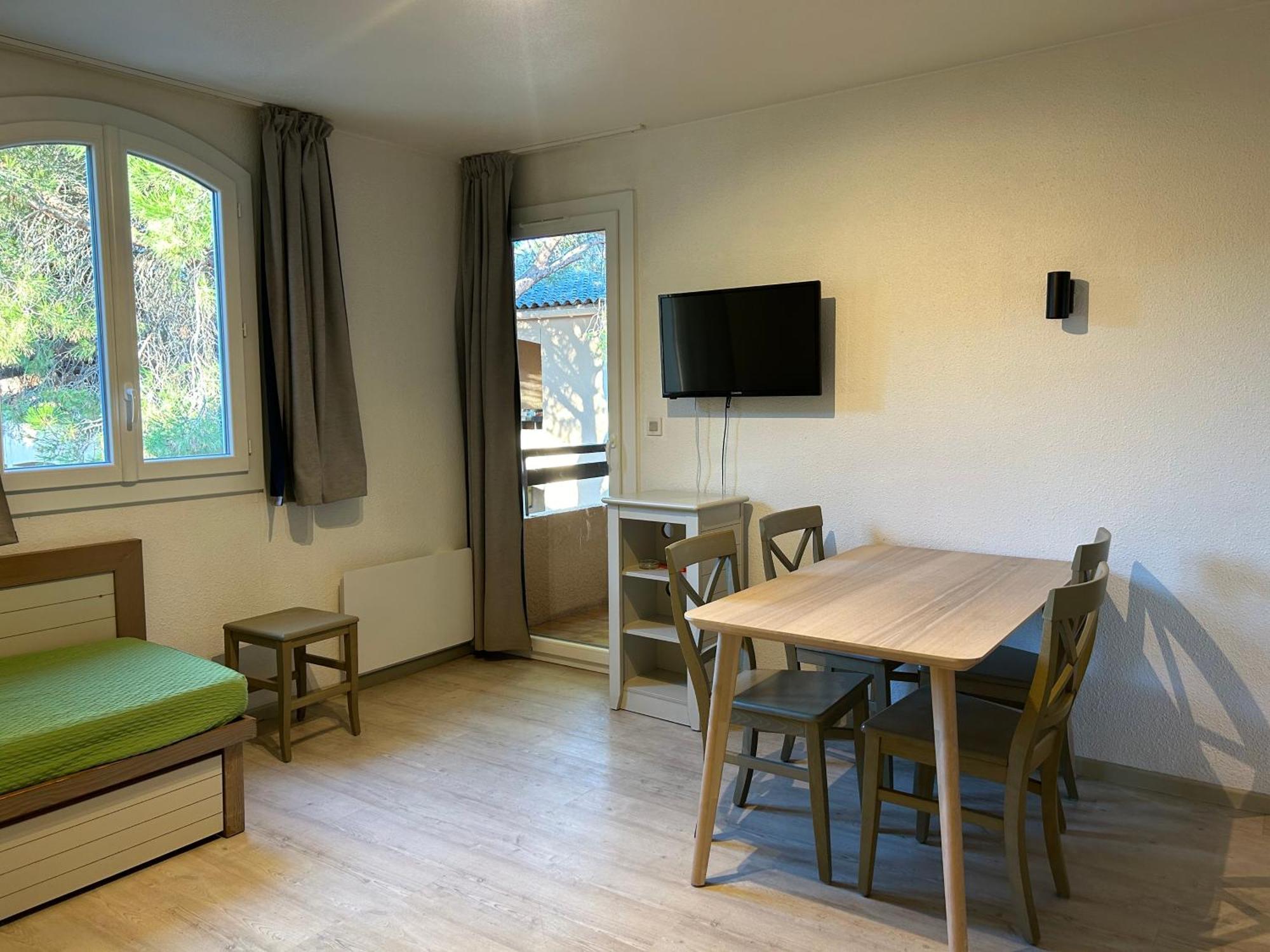 Domaine Valescure Appartement 1 Ou 2 Pieces Vue Jardin Ou Piscine Saint-Raphaël エクステリア 写真